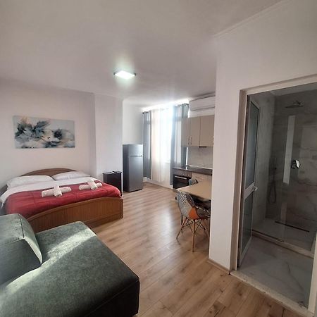 Albania Apartment Comfort Near Tirana City Center Eksteriør billede
