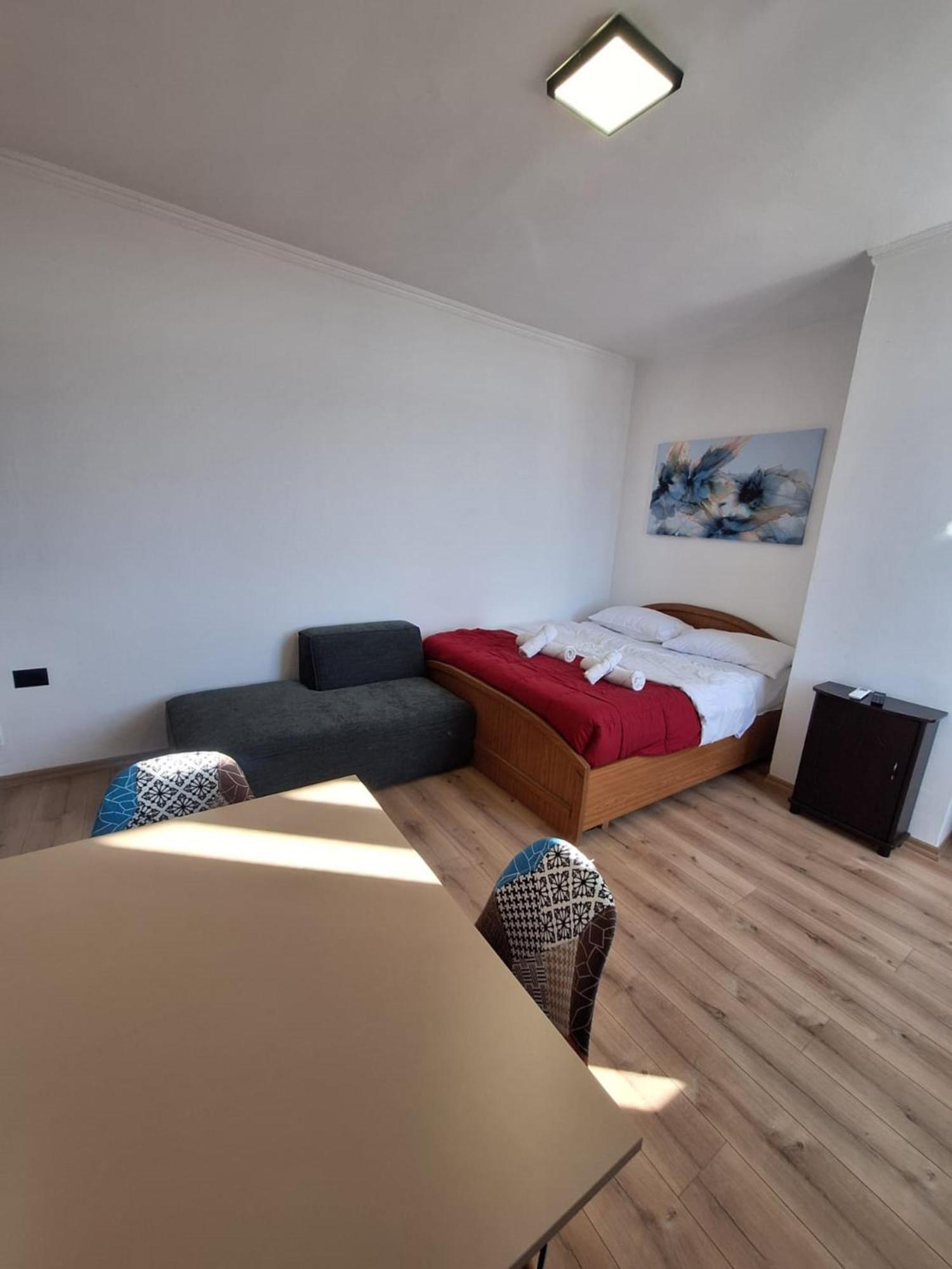 Albania Apartment Comfort Near Tirana City Center Eksteriør billede