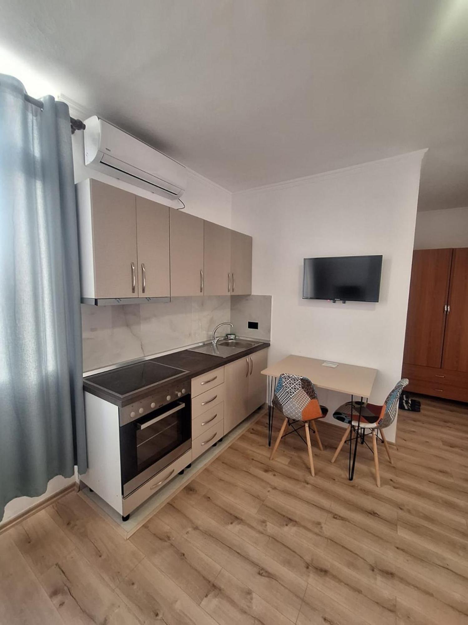 Albania Apartment Comfort Near Tirana City Center Eksteriør billede